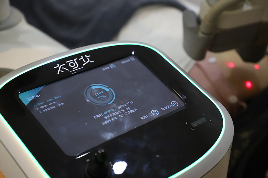 智能艾灸機(jī)器人操作指南：零基礎(chǔ)也能快速上手