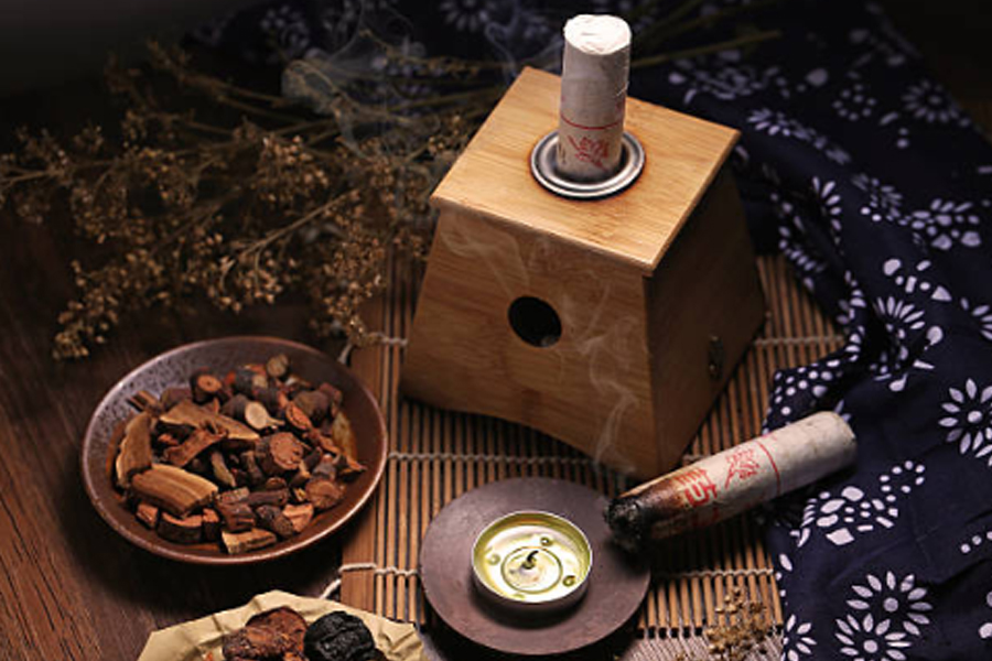 為什么專業(yè)理療館都在升級(jí)艾灸機(jī)器人？